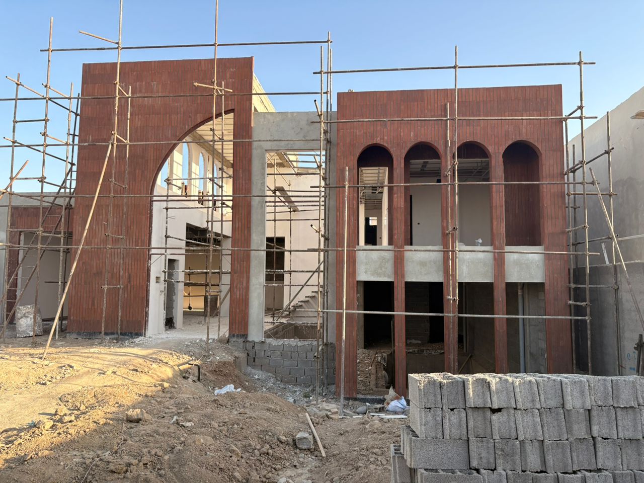 Courtyard gate project under construction